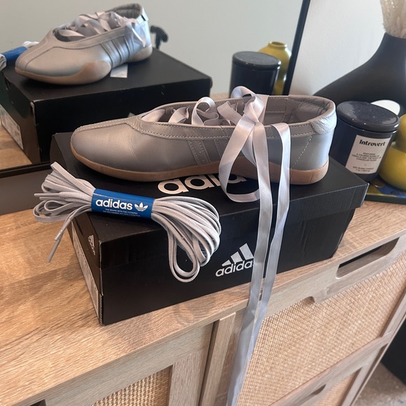 adidas Shoes - adidas Taekwondo Mei Ballet W in Silver